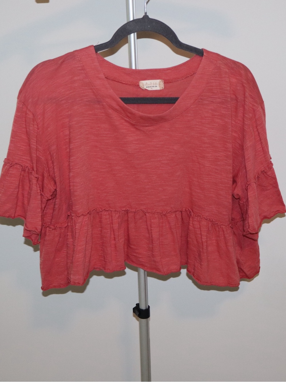 Altar'd State Coral Ruffled Crop Top